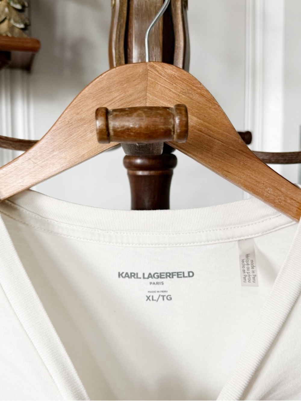 Karl Lagerfeld Paris Cotton Eiffel Tower Karl Logo Graphic Tee Offwhite Mens XL - Picture 5 of 6